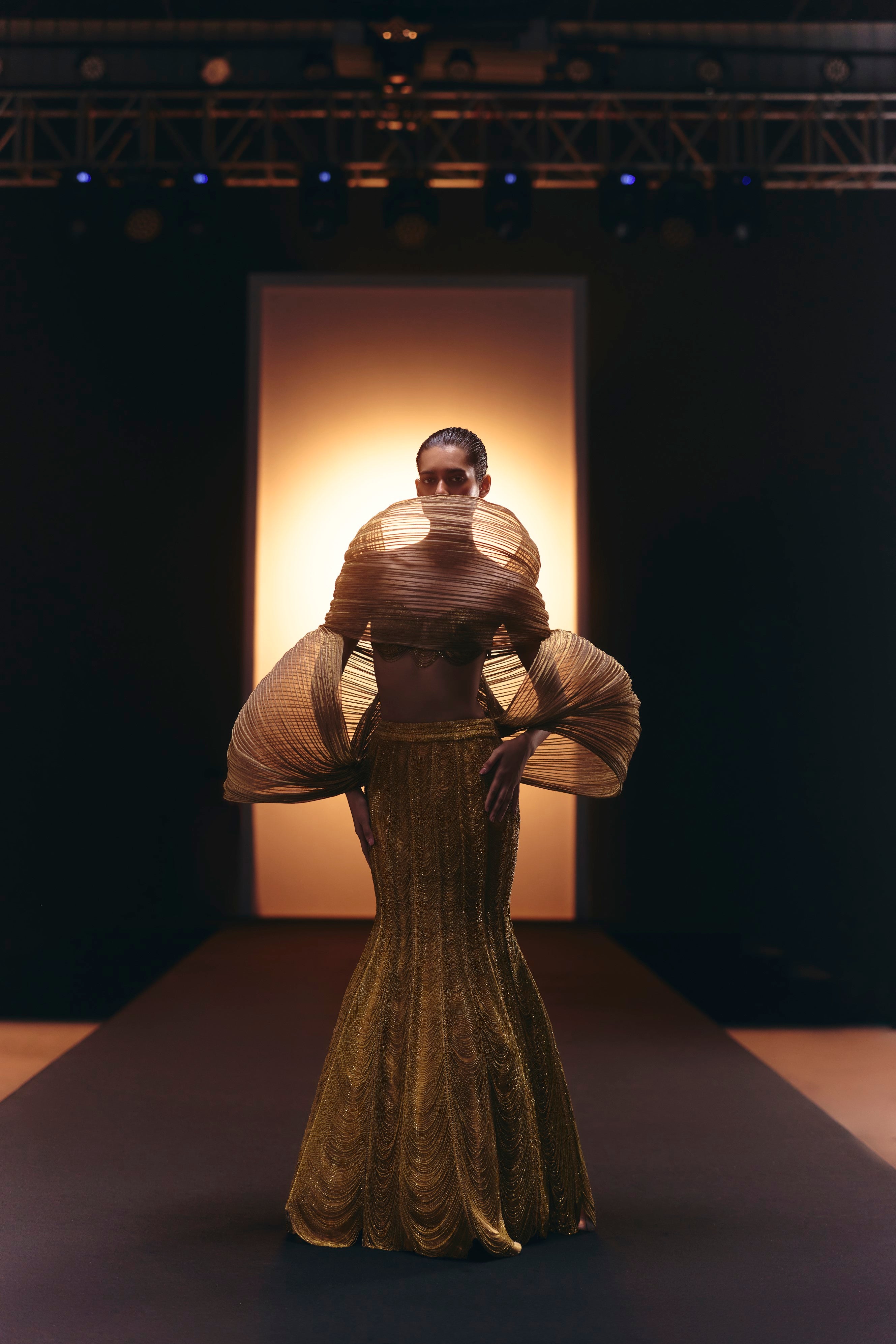 Look 13