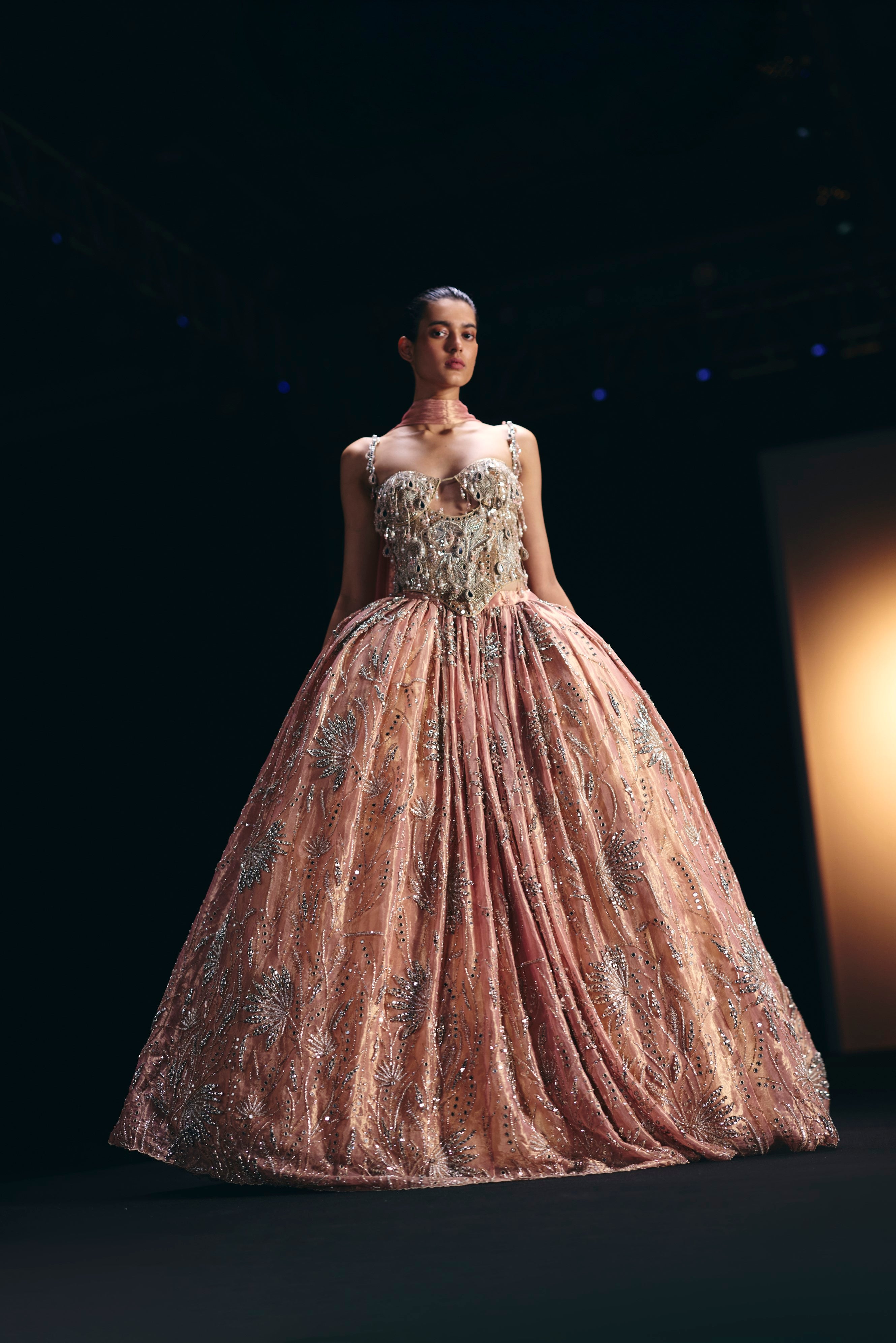 Look 3